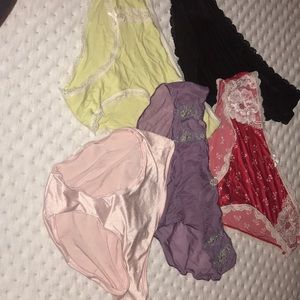 5 Pairs of VS Hiphugger Panties